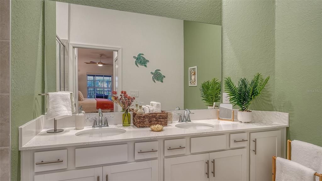 For Rent: $6,500 (2 beds, 2 baths, 1366 Square Feet)