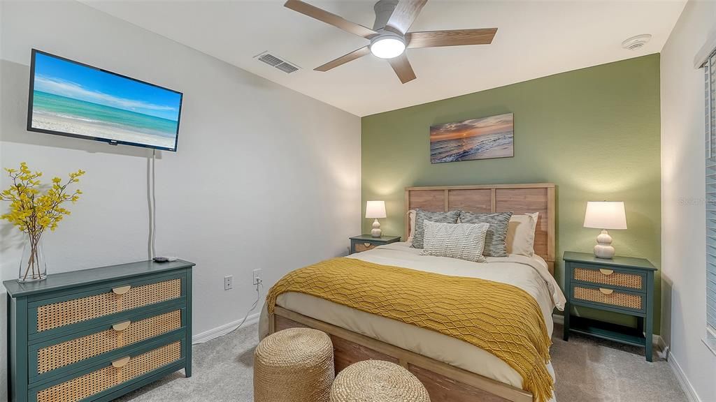 For Rent: $6,500 (2 beds, 2 baths, 1366 Square Feet)