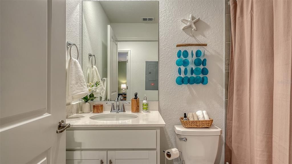 For Rent: $6,500 (2 beds, 2 baths, 1366 Square Feet)