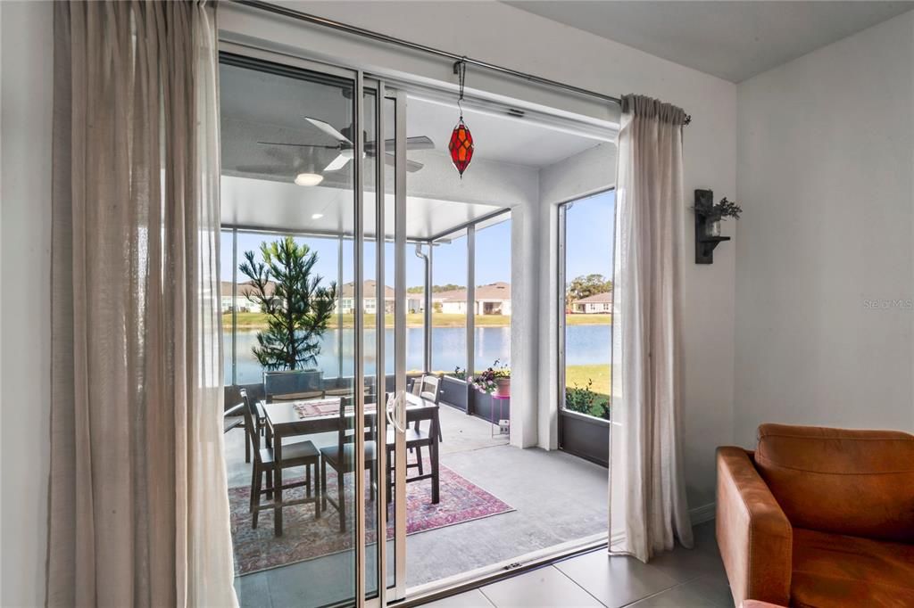 For Sale: $355,000 (3 beds, 2 baths, 1565 Square Feet)