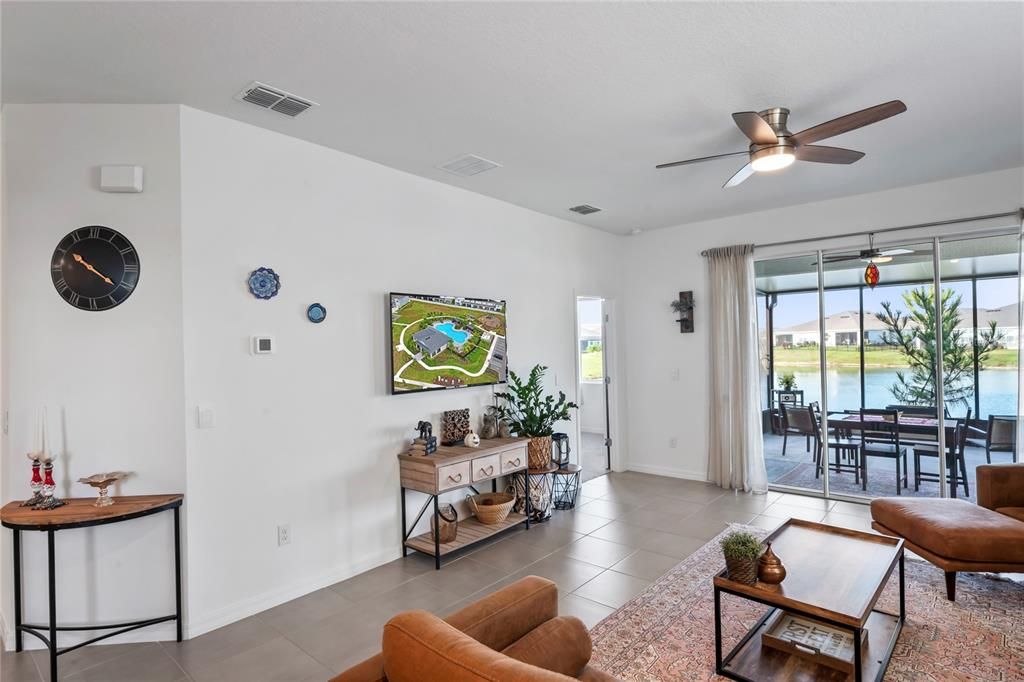 For Sale: $355,000 (3 beds, 2 baths, 1565 Square Feet)