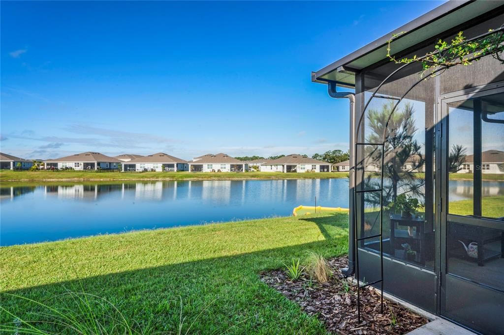 For Sale: $355,000 (3 beds, 2 baths, 1565 Square Feet)