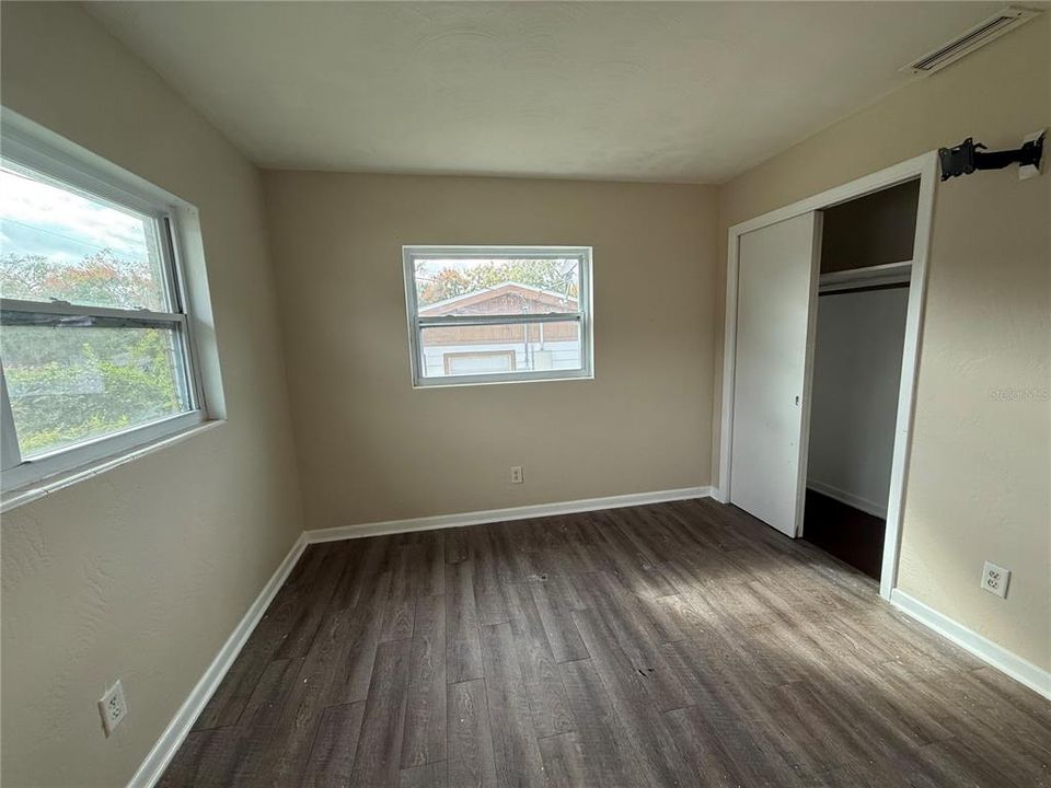 For Rent: $1,750 (3 beds, 1 baths, 1118 Square Feet)