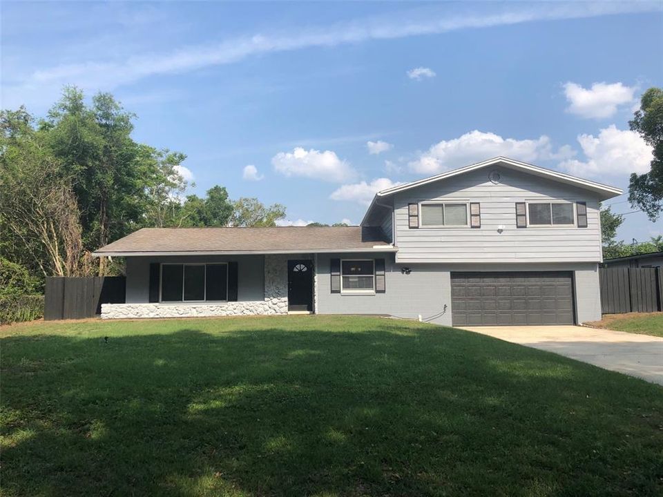 Recently Rented: $2,895 (3 beds, 3 baths, 2365 Square Feet)