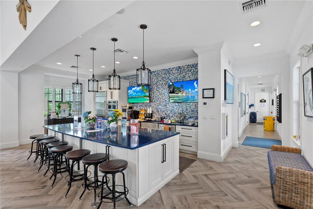 Active With Contract: $499,000 (3 beds, 2 baths, 1682 Square Feet)