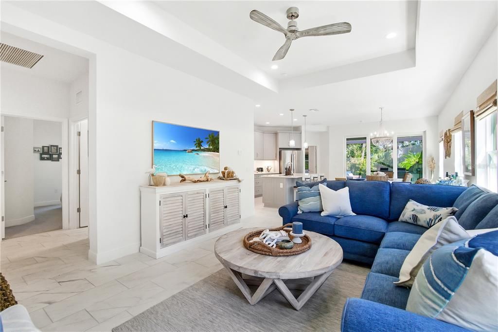 Active With Contract: $499,000 (3 beds, 2 baths, 1682 Square Feet)