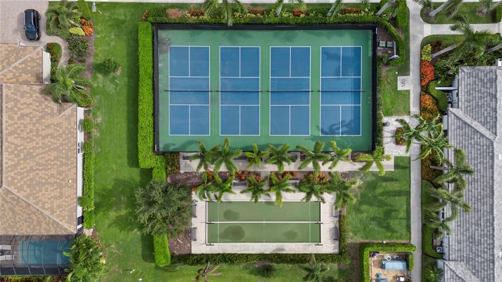 Active With Contract: $499,000 (3 beds, 2 baths, 1682 Square Feet)