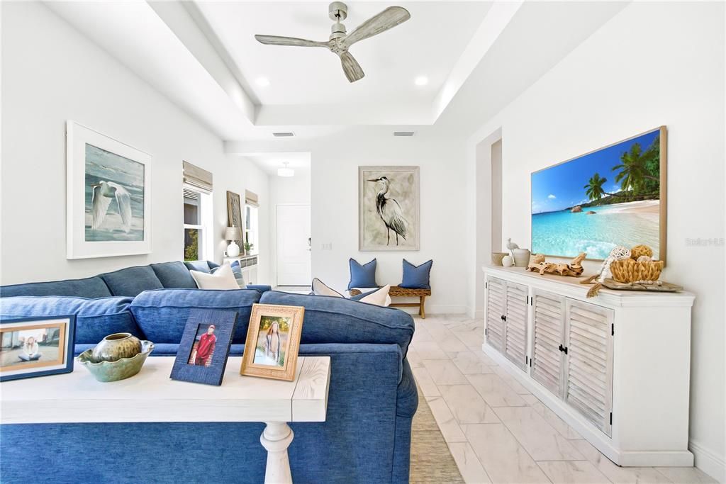 Active With Contract: $499,000 (3 beds, 2 baths, 1682 Square Feet)