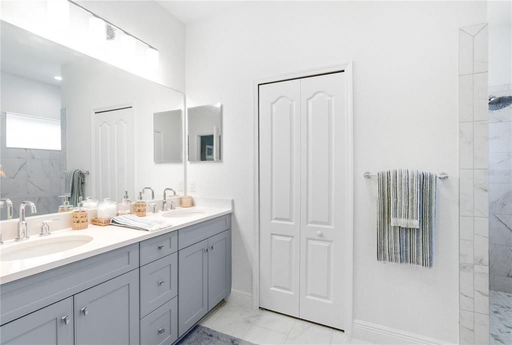 Active With Contract: $499,000 (3 beds, 2 baths, 1682 Square Feet)