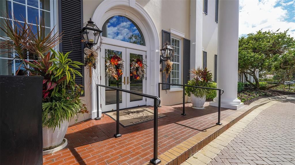 En Venta: $695,000 (2 camas, 2 baños, 1890 Pies cuadrados)