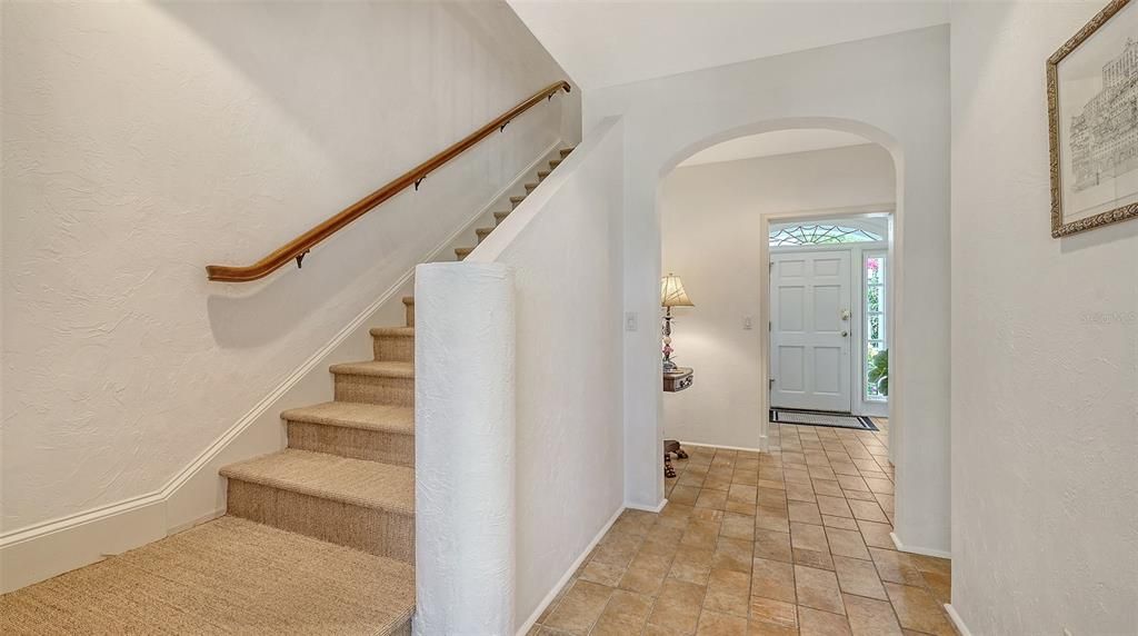 En Venta: $695,000 (2 camas, 2 baños, 1890 Pies cuadrados)