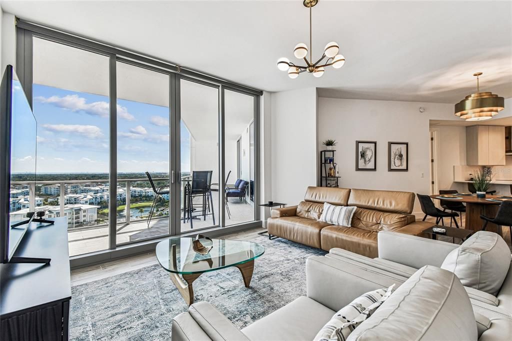 待售: $1,150,000 (2 贝兹, 2 浴室, 1704 平方英尺)