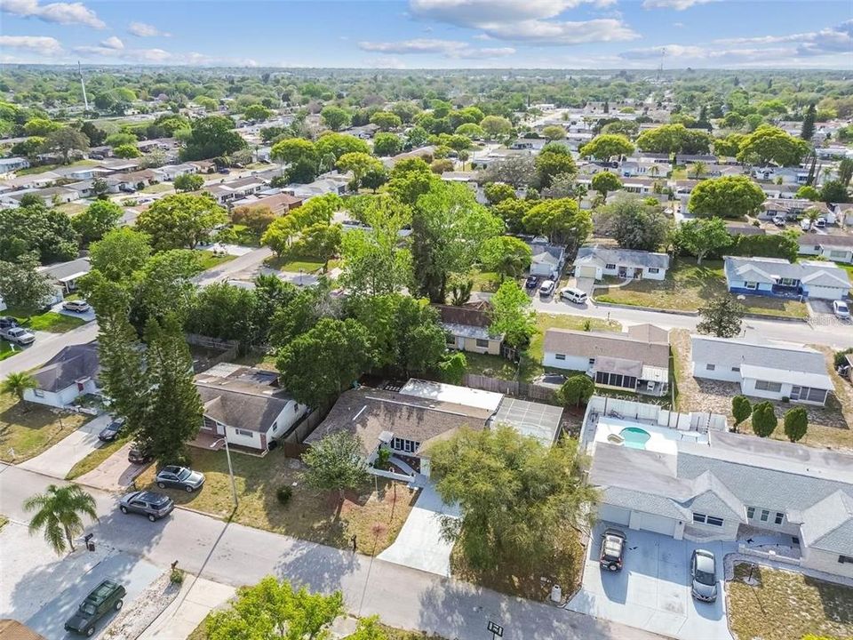 For Sale: $360,000 (3 beds, 2 baths, 1561 Square Feet)