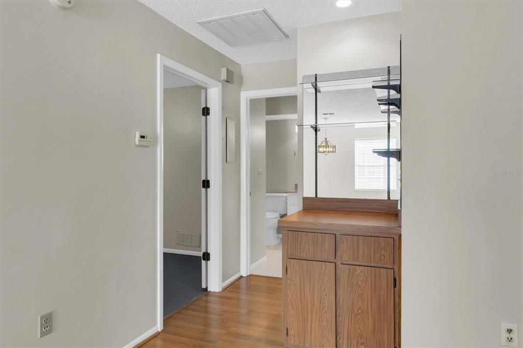 For Sale: $219,500 (2 beds, 2 baths, 1174 Square Feet)