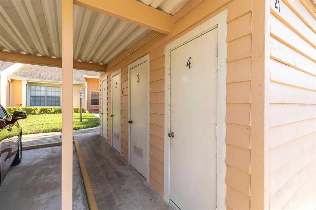 For Sale: $219,500 (2 beds, 2 baths, 1174 Square Feet)