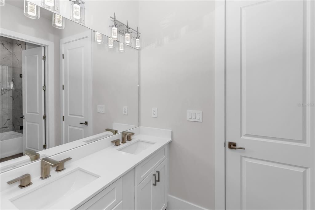 For Sale: $1,499,000 (4 beds, 3 baths, 2459 Square Feet)