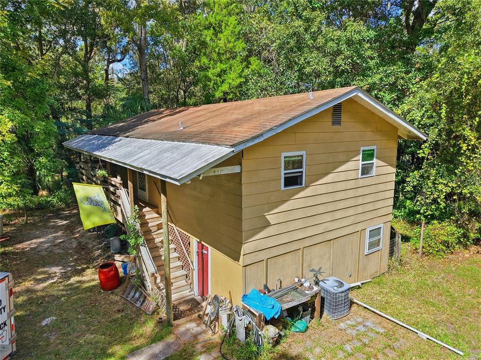 Recently Sold: $225,000 (1 beds, 1 baths, 640 Square Feet)