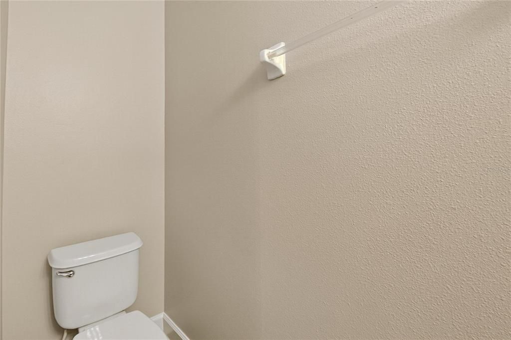 For Sale: $389,999 (3 beds, 2 baths, 1774 Square Feet)