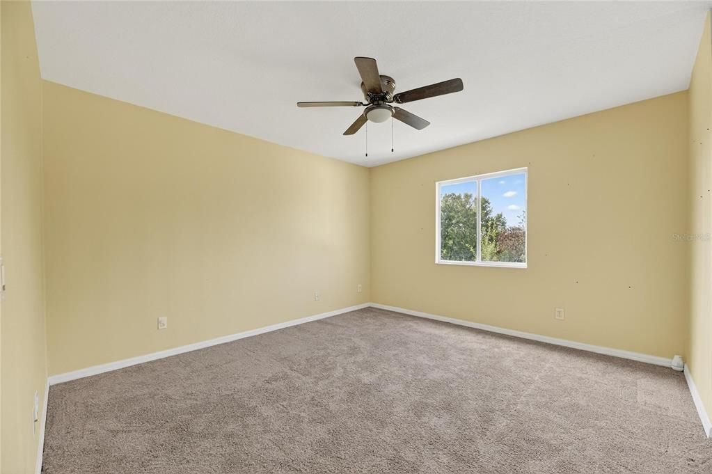 For Sale: $389,999 (3 beds, 2 baths, 1774 Square Feet)