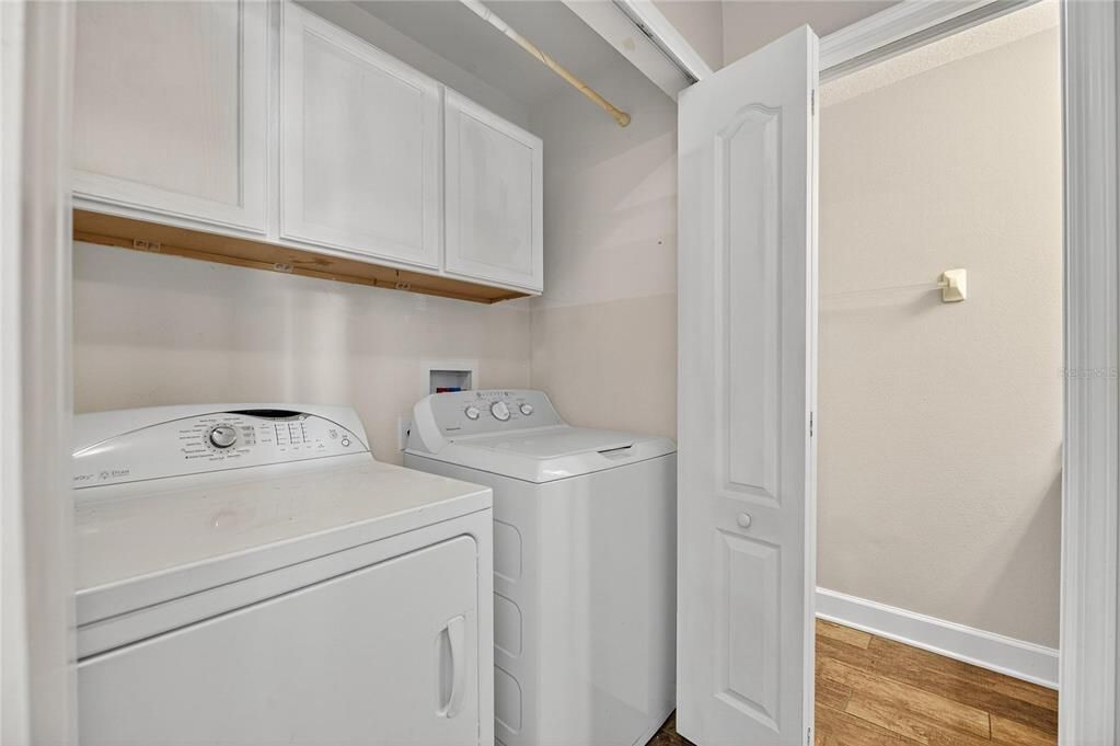 For Sale: $389,999 (3 beds, 2 baths, 1774 Square Feet)