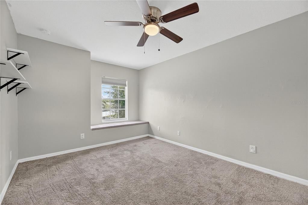 For Sale: $389,999 (3 beds, 2 baths, 1774 Square Feet)