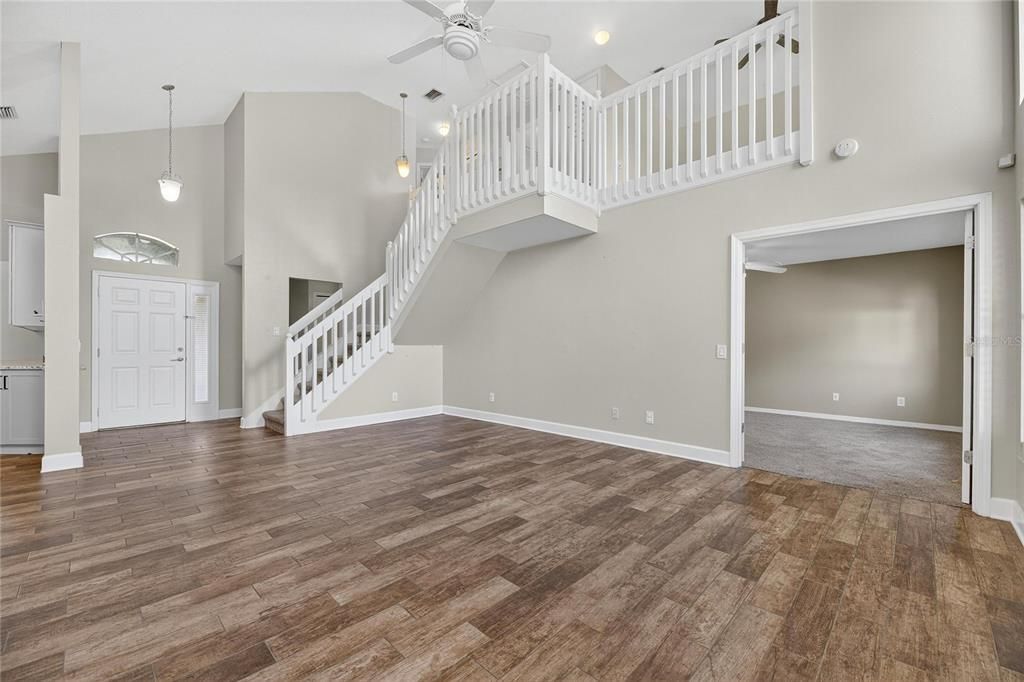 For Sale: $389,999 (3 beds, 2 baths, 1774 Square Feet)