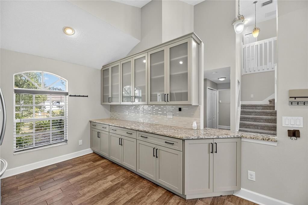 For Sale: $389,999 (3 beds, 2 baths, 1774 Square Feet)