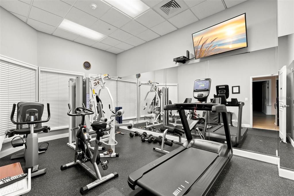 For Sale: $4,950,000 (3 beds, 2 baths, 5100 Square Feet)