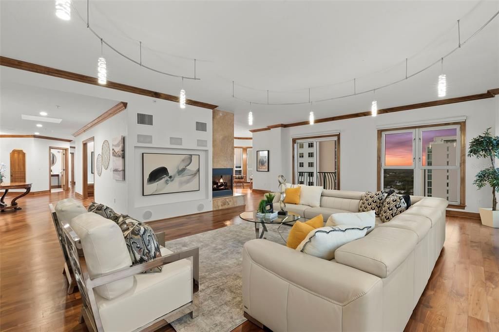 For Sale: $4,950,000 (3 beds, 2 baths, 5100 Square Feet)