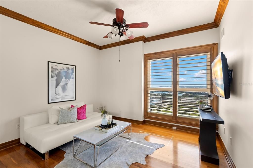 For Sale: $4,950,000 (3 beds, 2 baths, 5100 Square Feet)