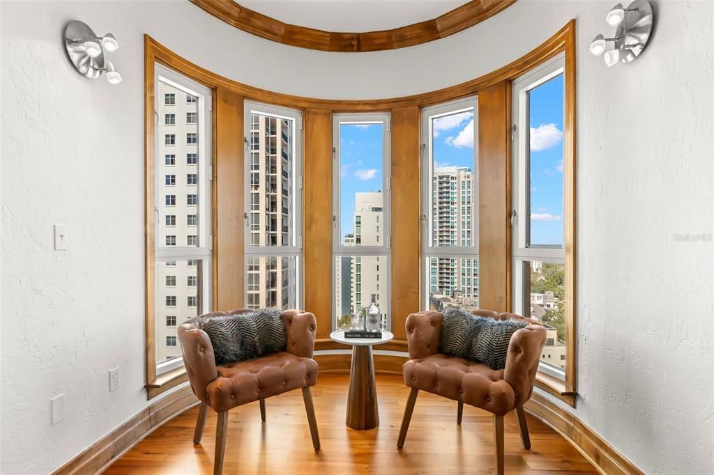 For Sale: $4,950,000 (3 beds, 2 baths, 5100 Square Feet)