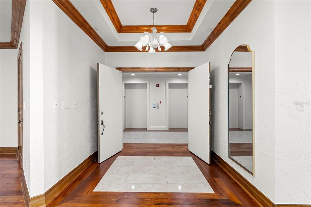 For Sale: $4,950,000 (3 beds, 2 baths, 5100 Square Feet)