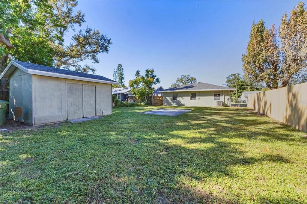 En Venta: $330,000 (3 camas, 2 baños, 1325 Pies cuadrados)