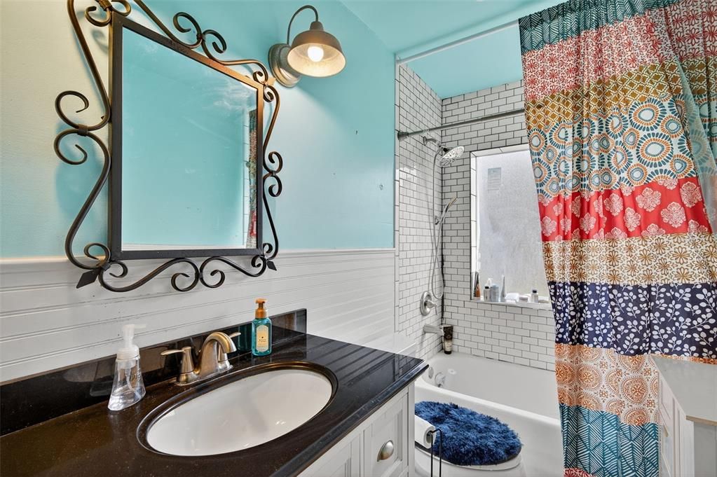 Active With Contract: $500,000 (4 beds, 2 baths, 2043 Square Feet)