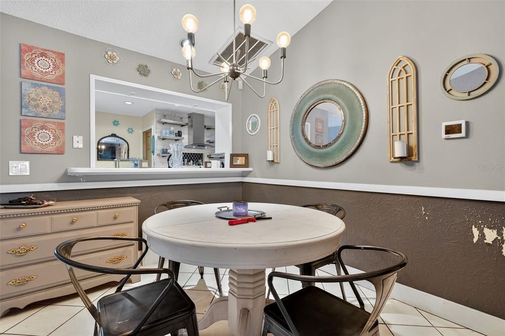 Active With Contract: $500,000 (4 beds, 2 baths, 2043 Square Feet)