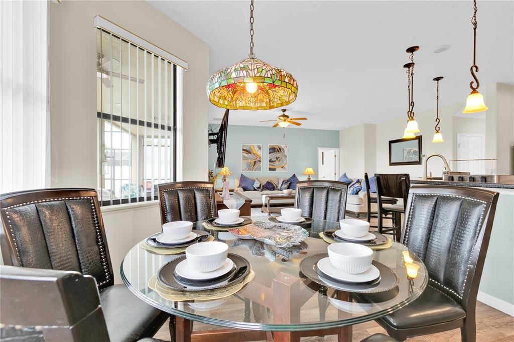 出租: $3,500 (4 贝兹, 3 浴室, 3455 平方英尺)