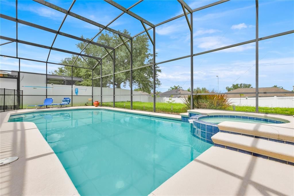 出租: $3,500 (4 贝兹, 3 浴室, 3455 平方英尺)