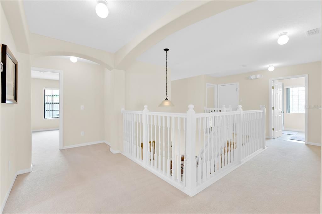 出租: $3,500 (4 贝兹, 3 浴室, 3455 平方英尺)