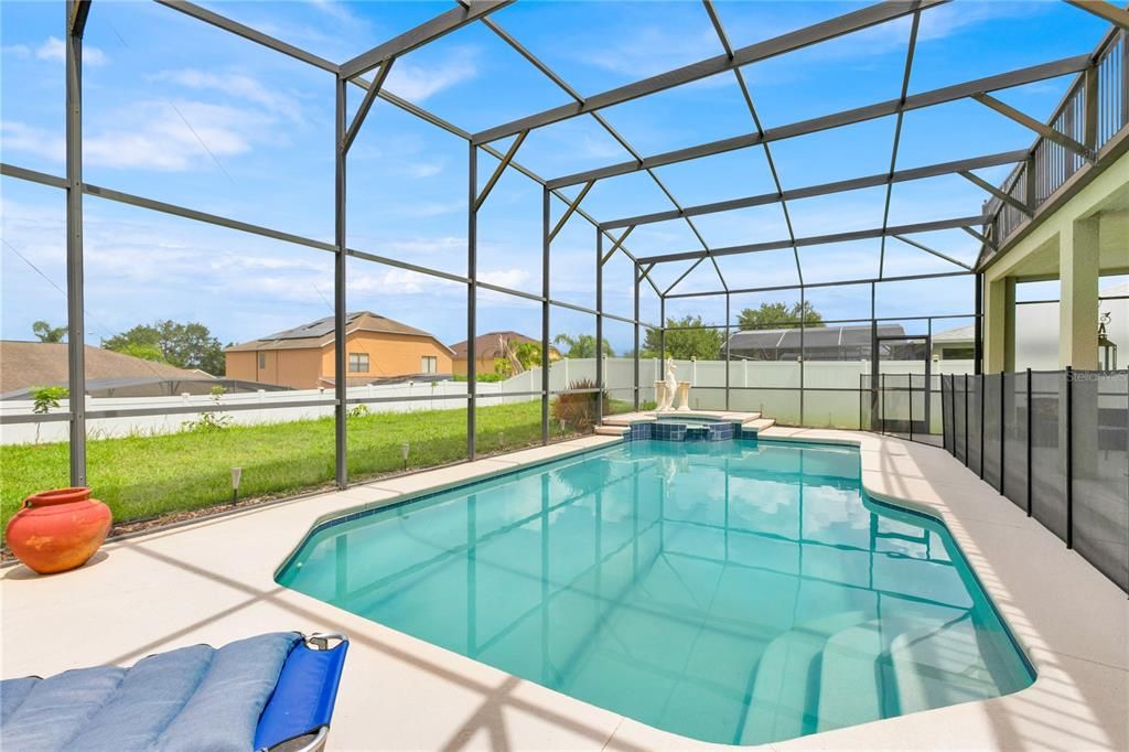 出租: $3,500 (4 贝兹, 3 浴室, 3455 平方英尺)