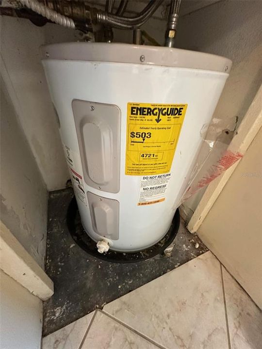 На продажу: $159,900 (1 спален, 1 ванн, 733 Квадратных фут)