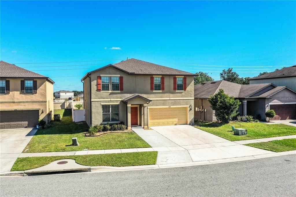 En Venta: $429,000 (4 camas, 3 baños, 2612 Pies cuadrados)