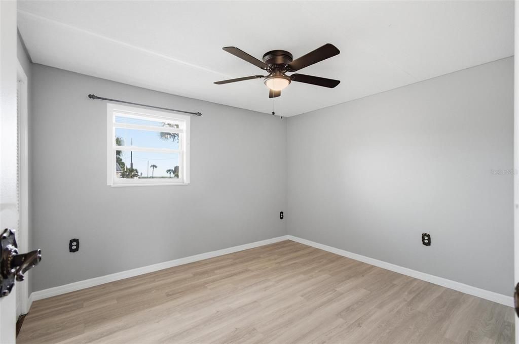 For Rent: $2,500 (3 beds, 3 baths, 1812 Square Feet)