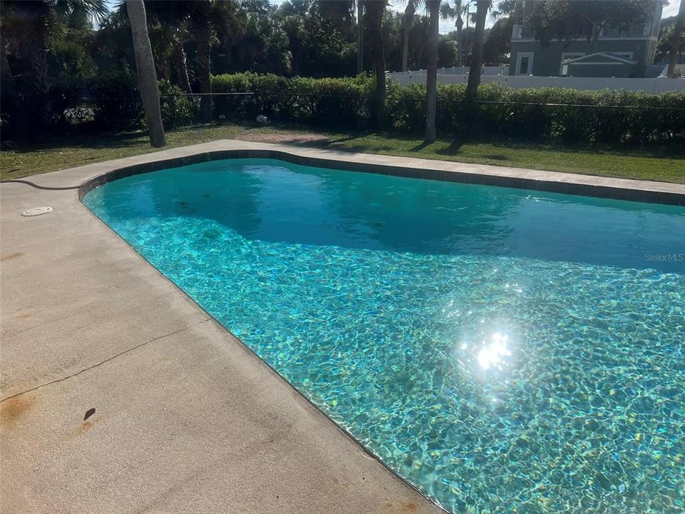 出租: $2,500 (3 贝兹, 3 浴室, 1812 平方英尺)