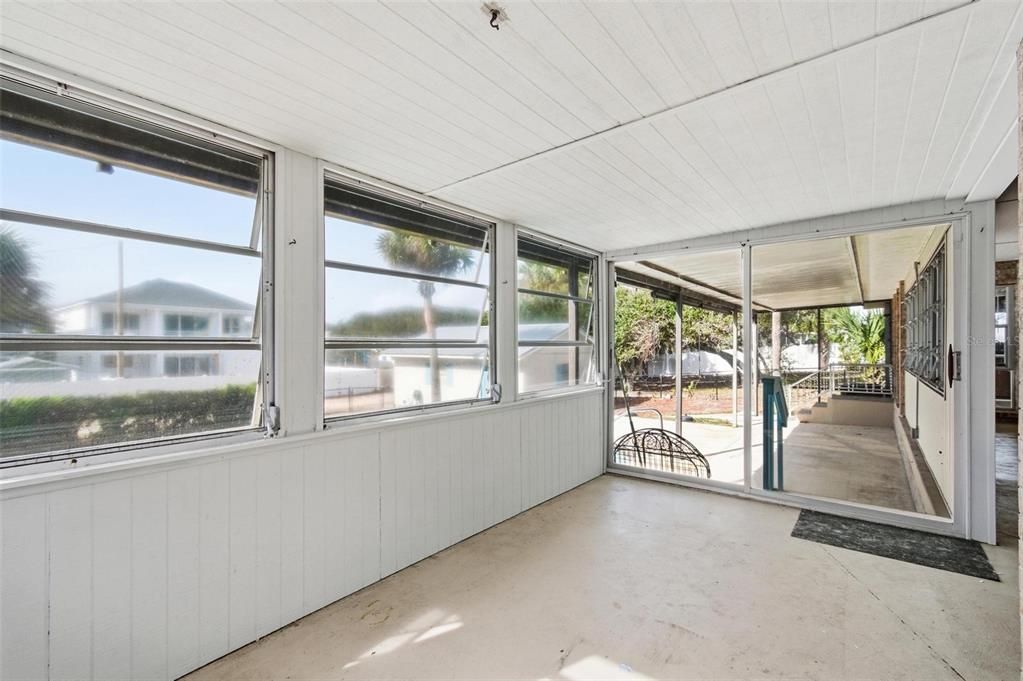 For Rent: $2,500 (3 beds, 3 baths, 1812 Square Feet)