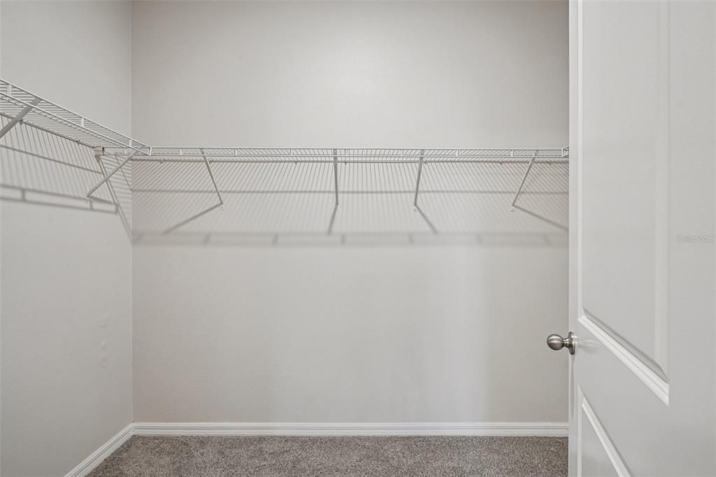 For Sale: $347,500 (3 beds, 2 baths, 1643 Square Feet)