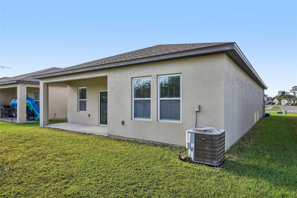 For Sale: $347,500 (3 beds, 2 baths, 1643 Square Feet)