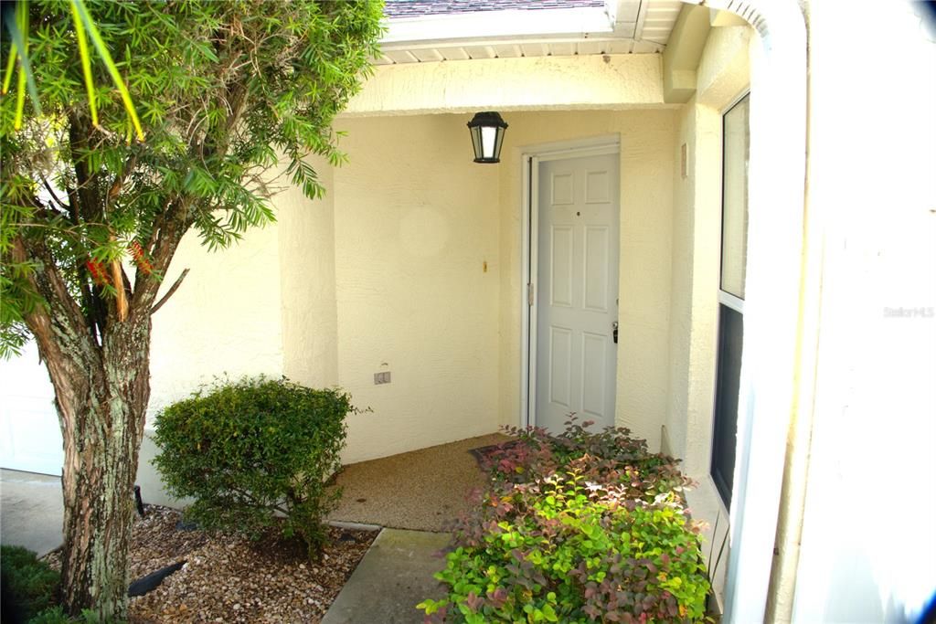 For Sale: $349,900 (2 beds, 2 baths, 1187 Square Feet)