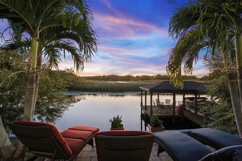 Activo con contrato: $1,190,000 (3 camas, 2 baños, 2842 Pies cuadrados)