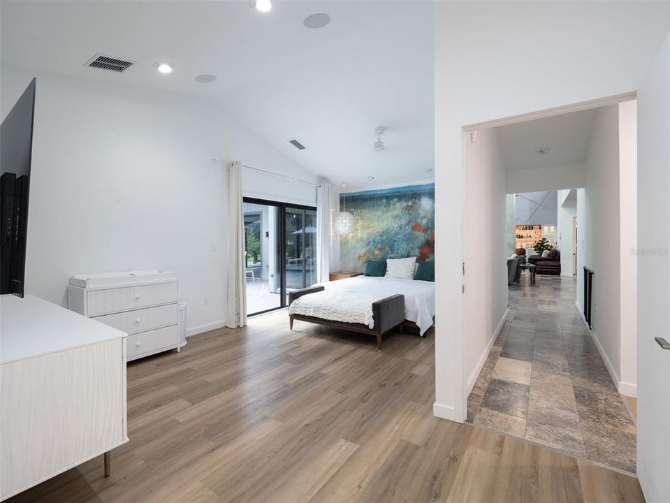 For Rent: $10,000 (4 beds, 4 baths, 4560 Square Feet)