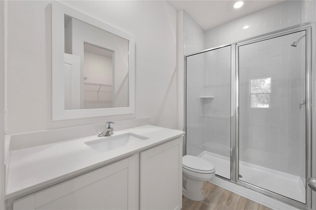 На продажу: $323,900 (3 спален, 2 ванн, 1463 Квадратных фут)